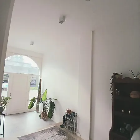 Mi Casa Es Su Casa * 根特